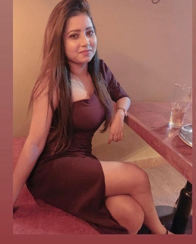 Call Girls in Lal Qila Metro Delhi :- (( 8447074457 )) Escorts Service