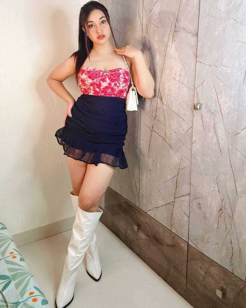 Call Now ☎9818099198|| Call Girls in Noida Sector 90 Escort Service Noida N.C.R.