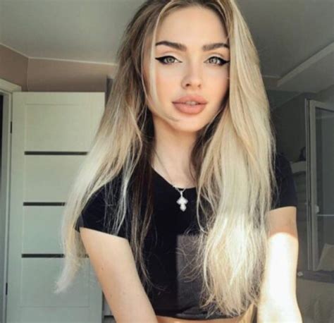 Call Girls in Jamia Metro Delhi :- (( 8447074457 )) Escorts Service
