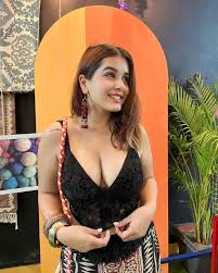 Call Girls in New Delhi Delhi :- (( 8447074457 )) Escorts Service