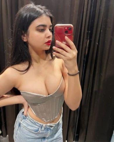 Call Girls in Vasundhara Ghaziabad 9818470885 Escorts Service
