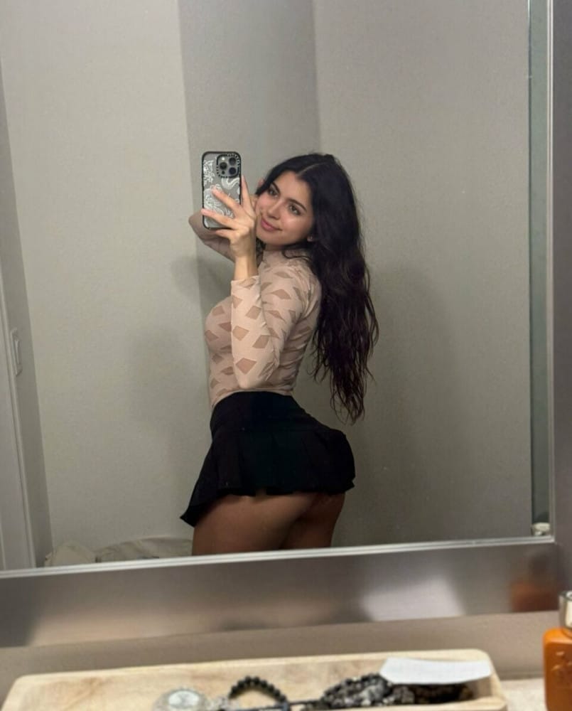 Call Girls In Safdarjung Enclave ╬ 9958659377–Delhi ⇒ NCR