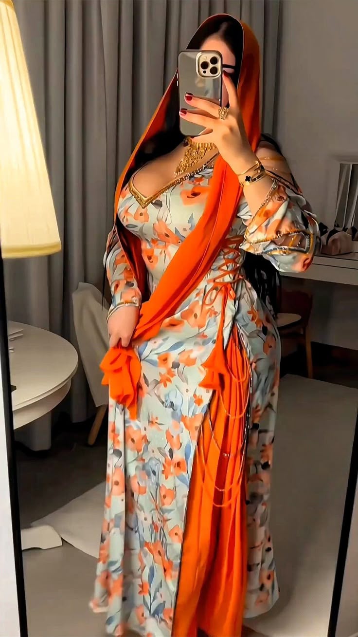 HOT💋 Call girls Lime Tree Hotel & Banquet Greater Noida 9818099198 Top Escorts Service Available 24/7 In Delhi,NCR