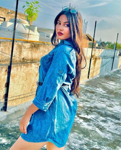 Call Girls In Green Park Delhi 9818470885 Escorts Service