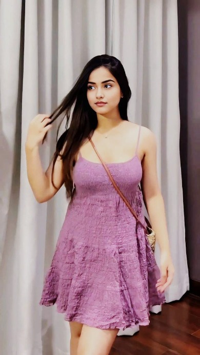 Call Girls in Vasundhara Ghaziabad 9818470885 Escorts Service
