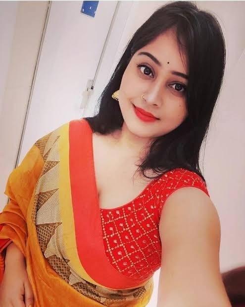 9811611494 Call girls in Lajpat Nagar Delhi call girls