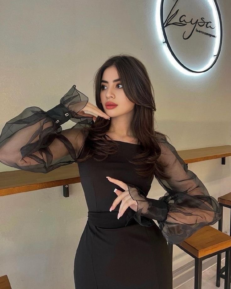8800102216, Vip Call Girls In Majnu Ka Tilla 24×7 Open Escorts Service In Delhi