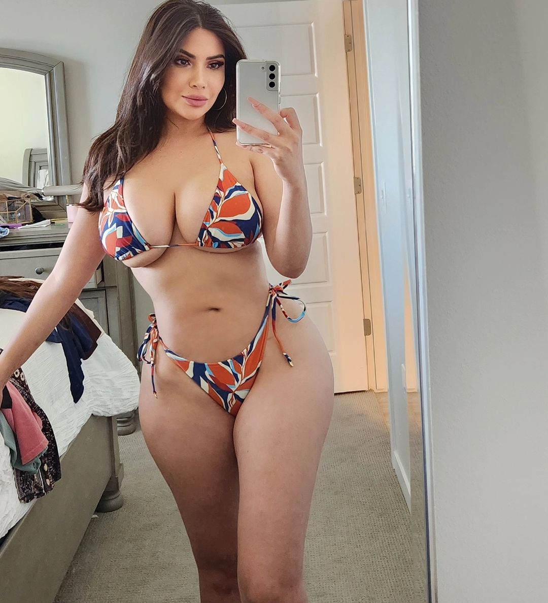 +91-9958659377⎷ Call Girls In New Friends Colony Delhi✔️