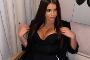 (9958659377) Call Girls in Shalimar Bagh ༒ Delhi