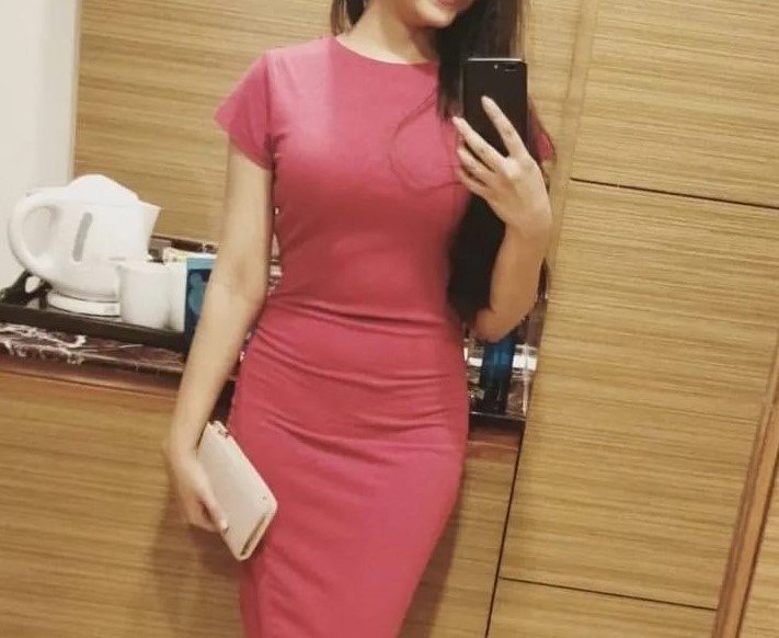 Call Girls in Sarita Vihar Delhi +918448224330
