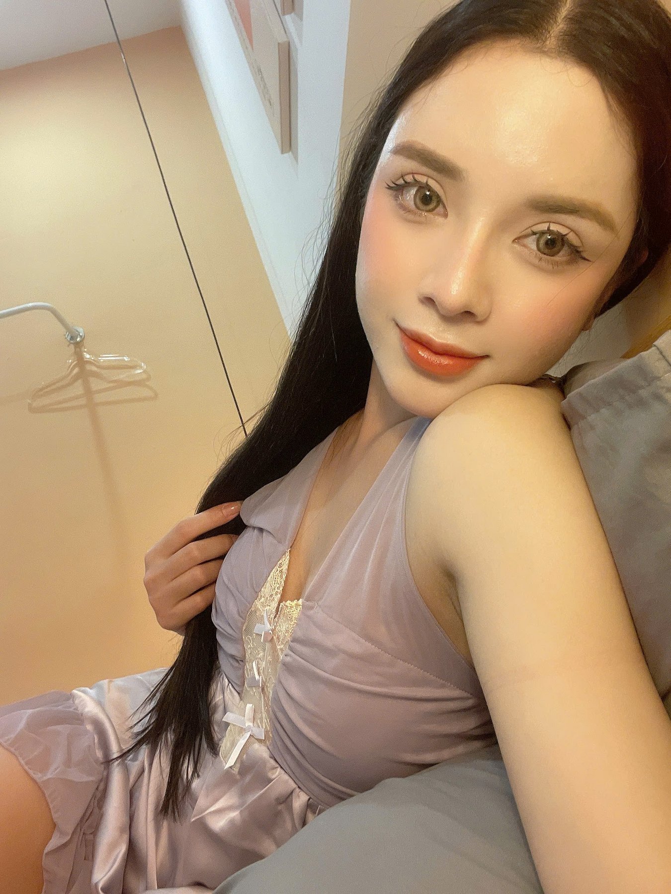 Azadpur Call girls Service Delhi – 8448380779 Female Escorts in Delhi NCR