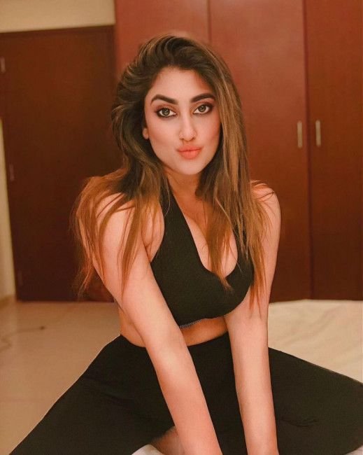 Call Girls in Dhaula Kuan Delhi 9990771857 Escorts Services Delhi