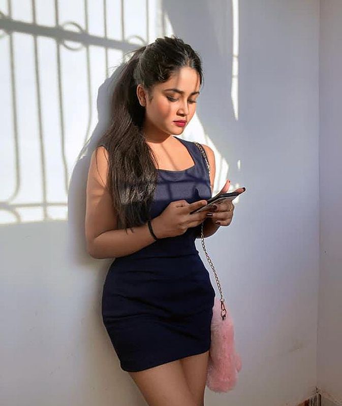 Call Girls in Amar Colony, Delhi 9990771857 Escorts Services Delhi