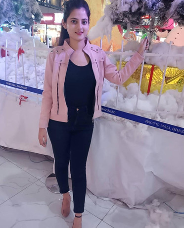 Call Girls in Aram Bagh, Delhi 9990771857 Escorts Services Delhi