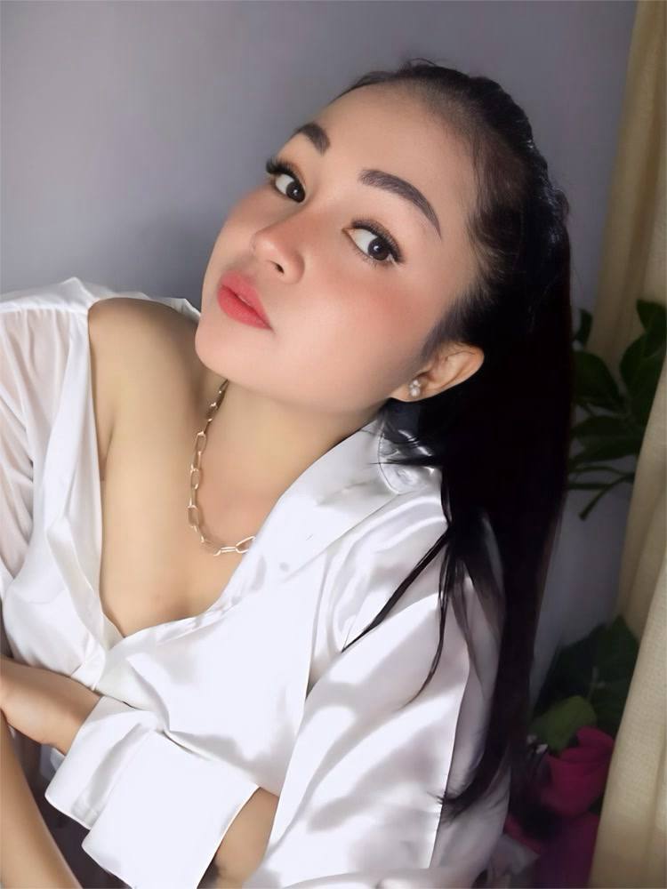 Hire Greater Kailash Call girls In Delhi (8448380779) Call girl Delhi NCr.