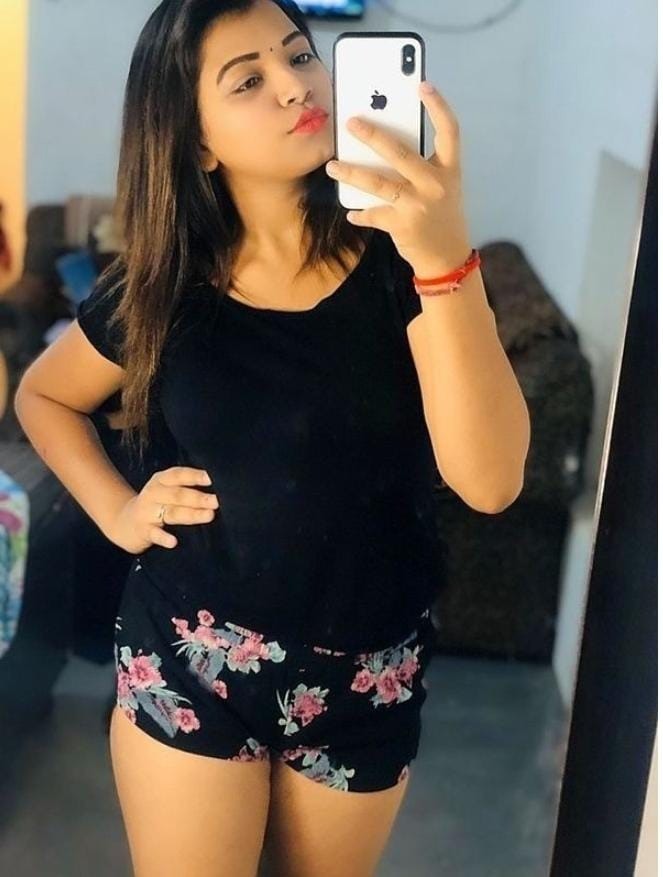 Call Girls in Mohan Garden Delhi 9990771857 Escorts___ Services Delhi