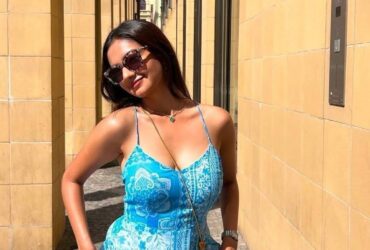 *Door Step→ Call Girls in Sector 28,(Noida) ☆9818099198☆ VIP Female Noida Escorts provide 24×7 Available