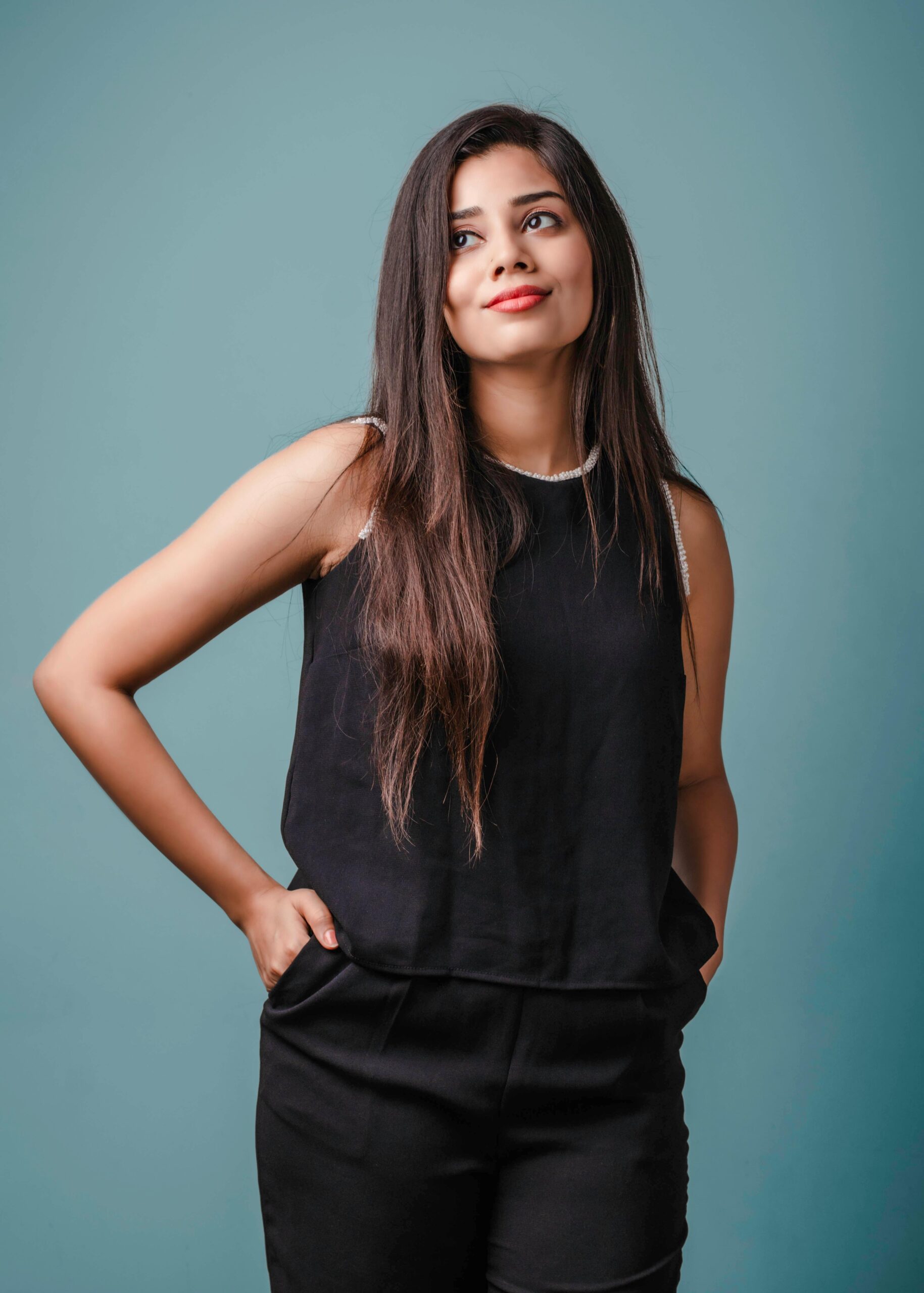 Independent Noida Sector 63 Call Girls – 9953772009 VIP Models for Gentlemen Only