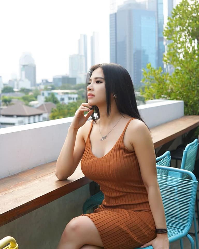 Kandivali High Profile Escorts Service ,09167354423 ,Borivali Charming Escorts Service