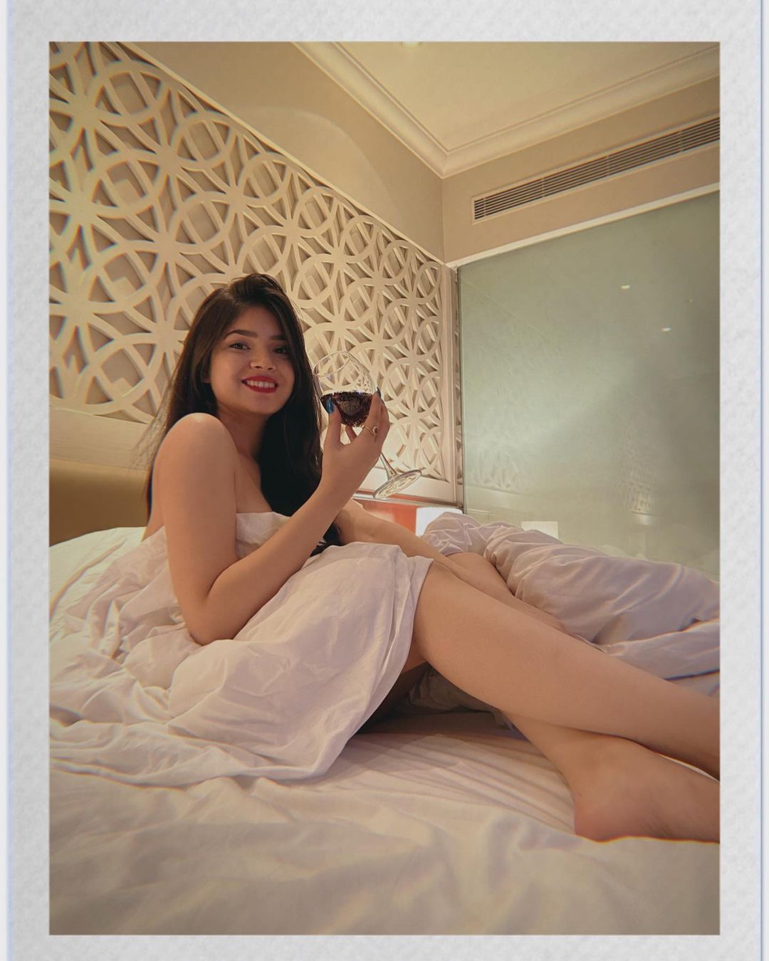 Escorts In Dona Paula Beach 9211923703 Call Girls ServiCe North Goa