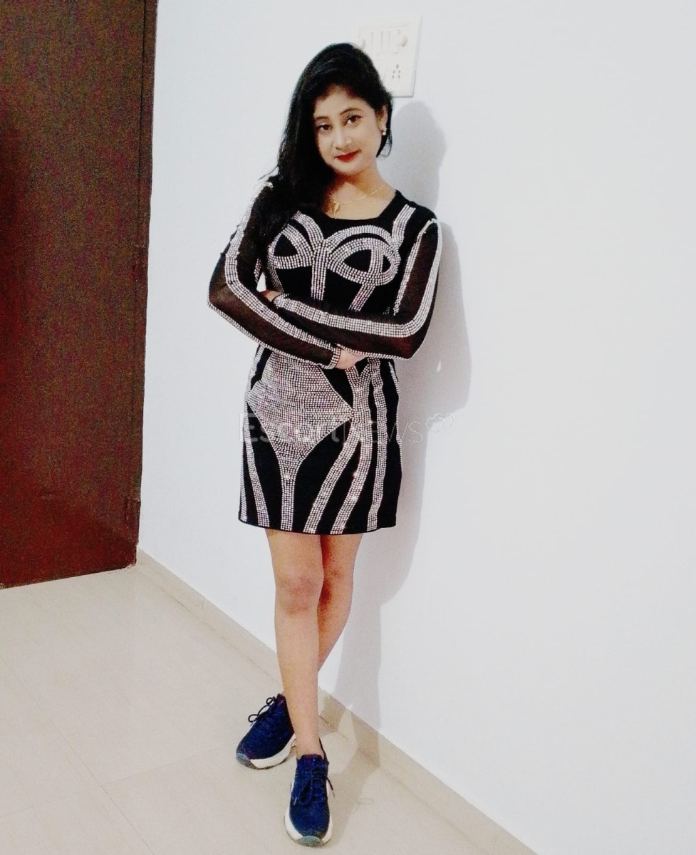 Call Girls Services In Noida sector 8 ⎷99✓58✓62✓66✓94✔️