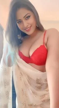 'NOIDA'' Call Girls in Noida sector 132꧁≽ ✯9953525677 ✯ ≼꧂real meet service