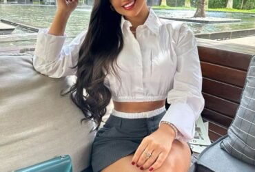 Call Girls in Triveni Complex 8448803038 (Delhi) Escorts Service