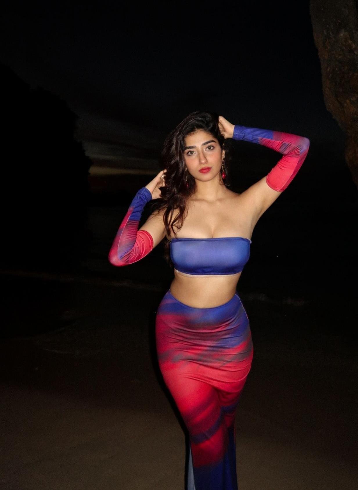 Premium Call ℊiℛls In Sector 52 Noida 8448380779 Independent Call Girls Noida