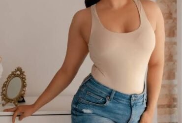Call Girls in Azad Nagar 8448803038 (Delhi) Escorts Service