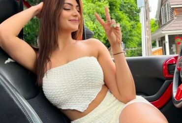 Call Girls in Kashmere Gate 8448803038 (Delhi) Escorts Service