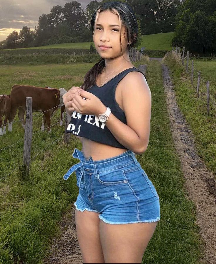 Call Girls in Huda City Centre 8448803038 (Delhi) Escorts Service