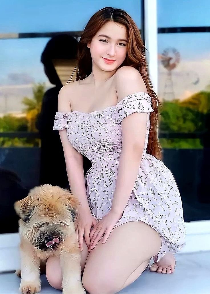 Call Girls in East Of Kailash 8448803038 (Delhi) Escorts Service