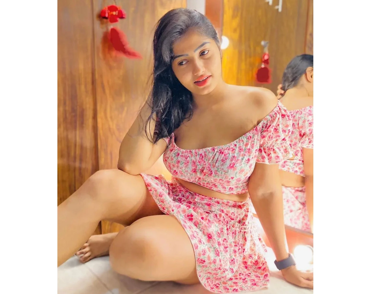 Call Us 9990771857 Call Girls In Dilshad Garden Delhi NCR