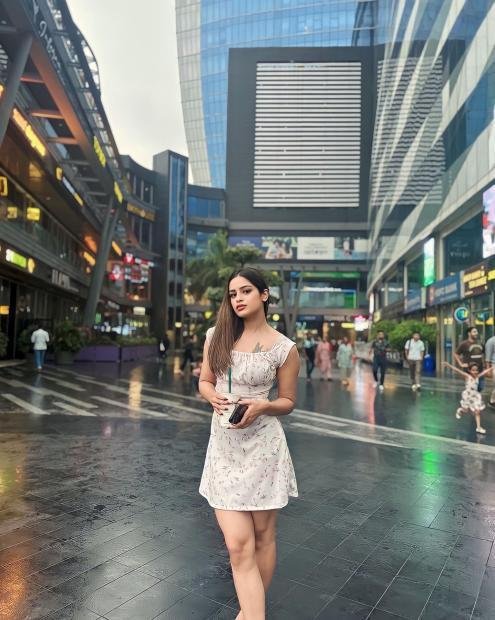 Low Price +91-9811255547 Call Girls In Delhi Cantt (delhi) Escort