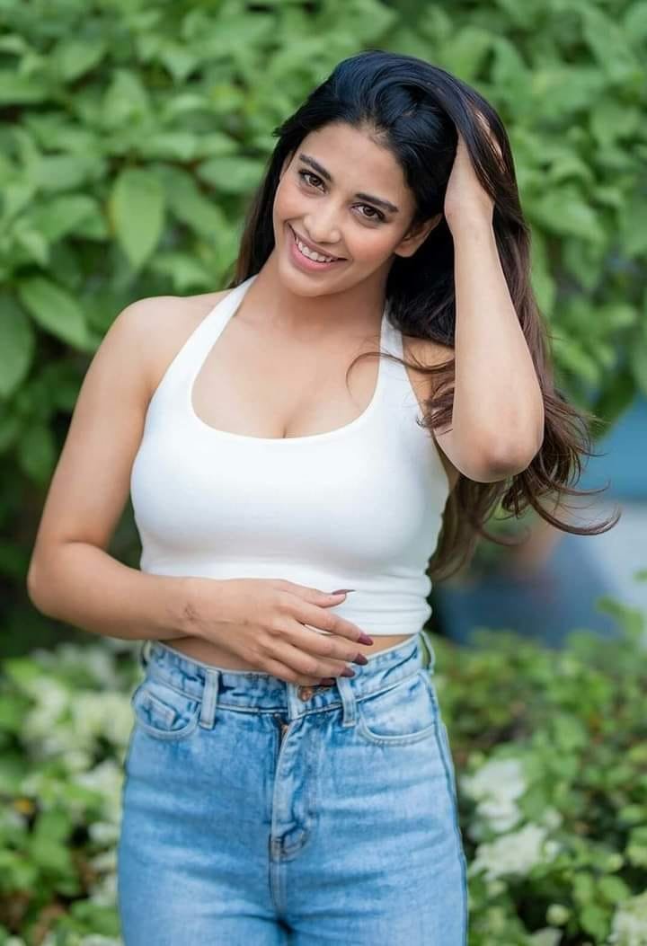 Escorts Service Near Hotel Novotel Mumbai Juhu Beach »¡¡ 9167354423¡¡« R.K. Mumbai