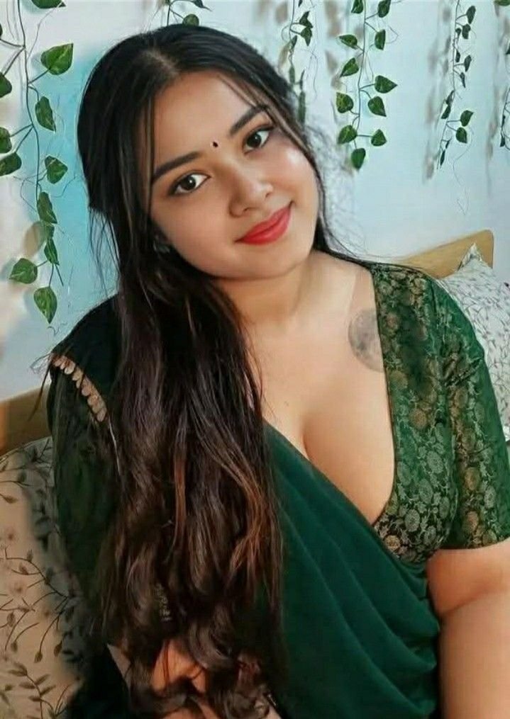 Call Girls in Maidan Garhi (-Delhi ☛📲9711014705📲☚ Escorts-) Service