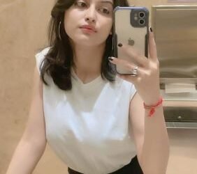 9999585511 -Call Girls In MUNIRKA ,Malviya Nagar … – X