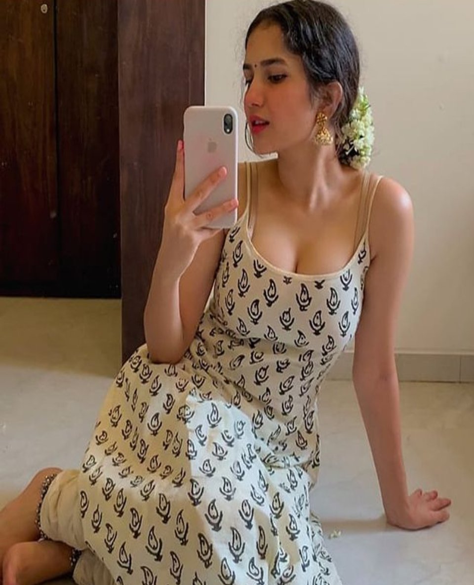 Call Us 9990771857 Call Girls In Dwarka Mor Delhi NCR