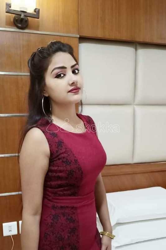 𝕍ip ℂall Girls Service Call Me 9811145925  Crowne Plaza Delhi Mayur Vihar New Delhi