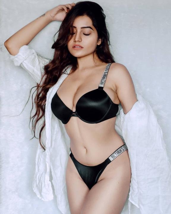 Jogeshwari Perfect Escorts Service 07506202331, Ram Mandir Good Looking Call Girls In Malad Escorts