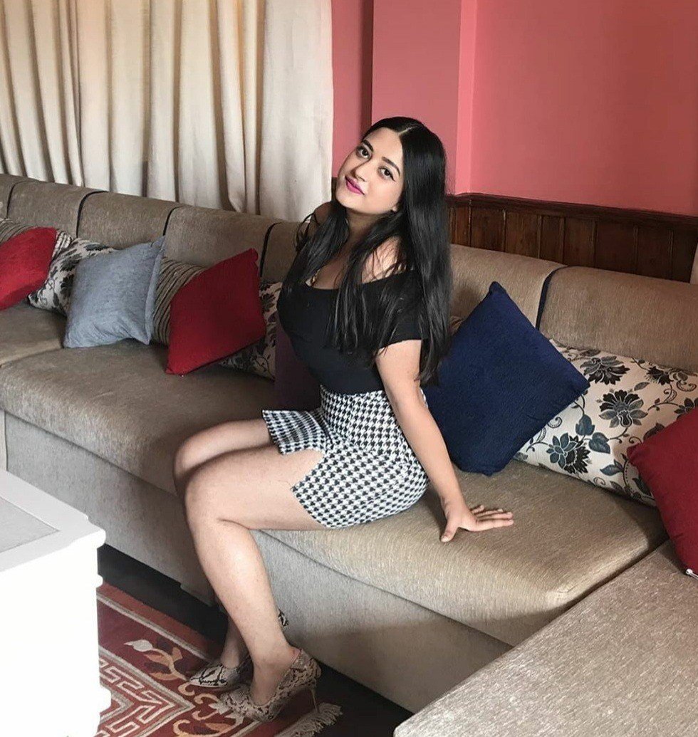 Call Girls In Noida Metro ☎ 9899938813 ☎ 📞 EsCort