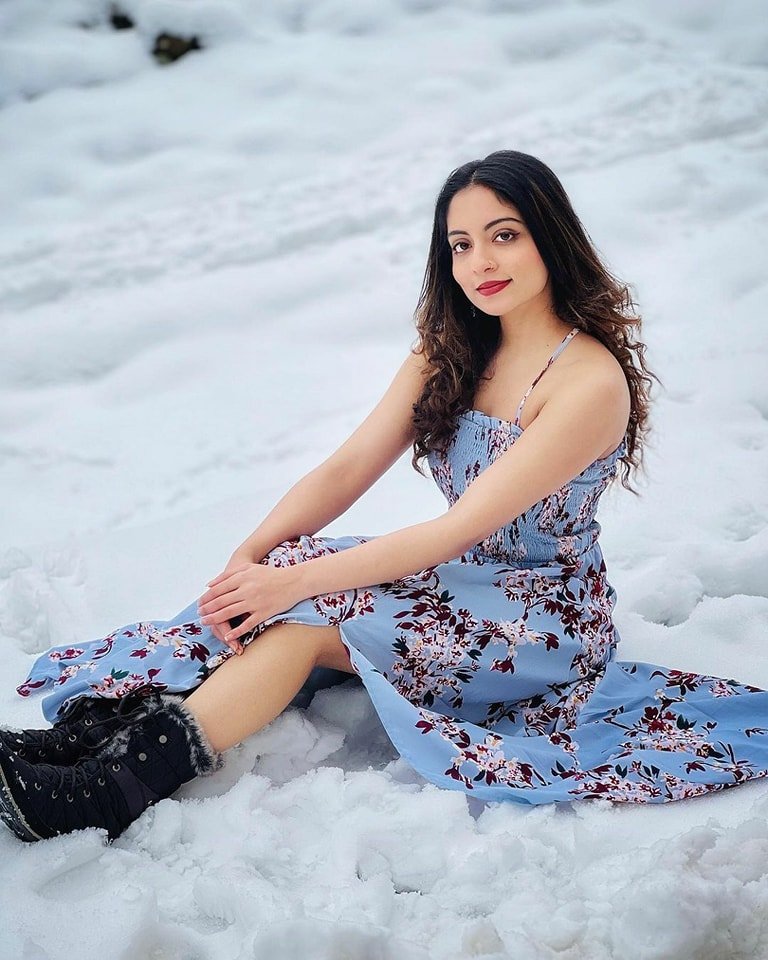 Independent Sector 80 Noida Call Girls (Noida) 100% Low Price @Book Now 9220592151