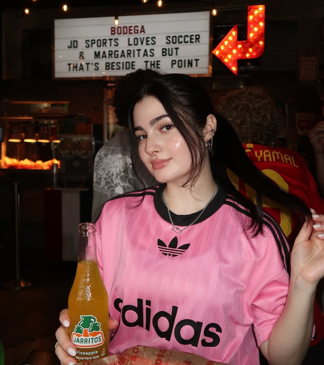 Independent Kirti Nagar Call Girls Delhi 100% Low Price @Book Now 9220592151