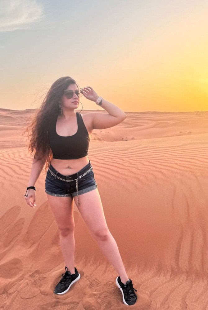 Call Girls In Rohini Esat Metro 97111⌁47426 Delhi✅Ncr