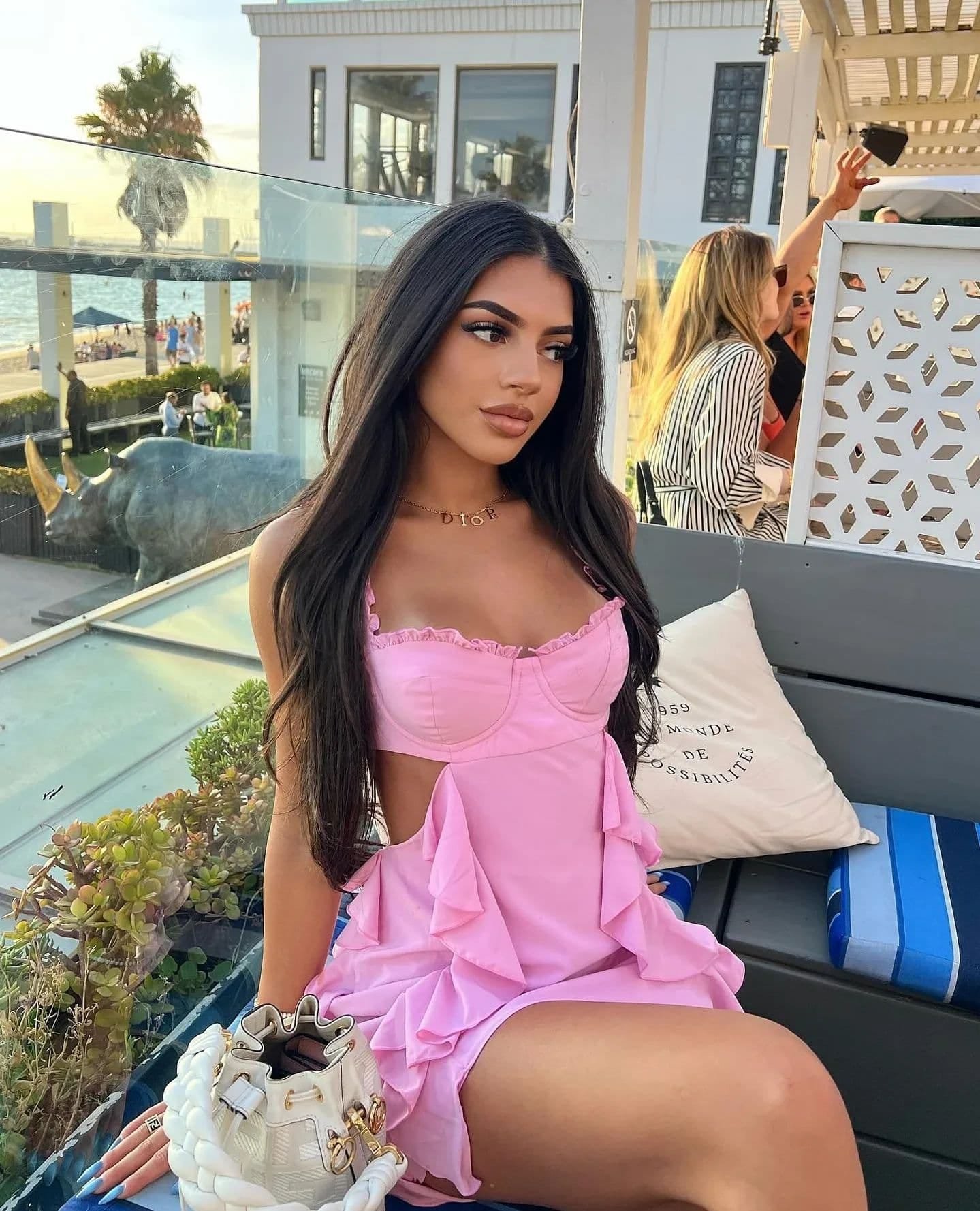 Escorts In Vile Parle TV Celebrity Escorts,07506202331 , Vashi TV Actress Escorts in Mumbai