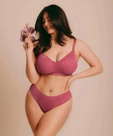 Call Girls In Rk Janakpuri West📲⑨⑤④⓪⑨⑧⑦⑥②④✅>Escorts