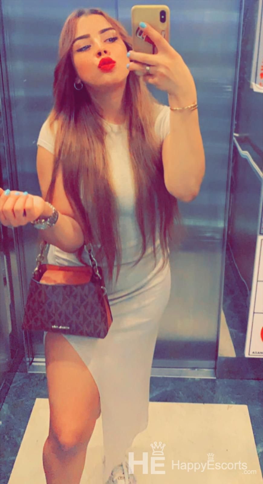 Call Girls In Chankyapuri ⑨⑤④⓪⑨⑧⑦⑥②④Delhi Escorts