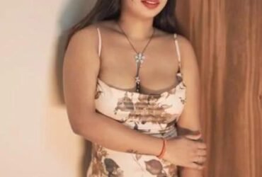 Hire Call Girls In Gaur City Mall『Noida』⇆{+91-9958277782}❤️ Trusted Call Girls in Noida Escort Service