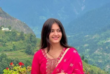 Call Girls In Taj Hotel Chanakyapuri ∳+91-9990186833 ❤️Escorts Service Delhi Ncr