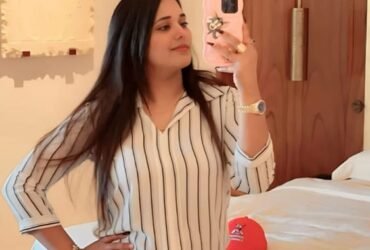 24/7 Call Girls in Krishna Nagar Metro) Delhi NCR 9711147426